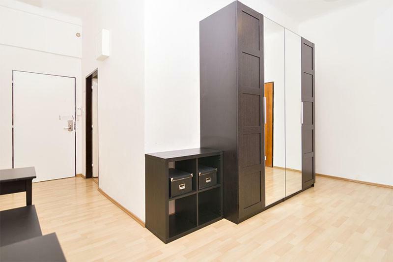 Apartments With 2 Bathrooms- 5 Minutes From Old Town - 102 M2 Prague Exterior photo